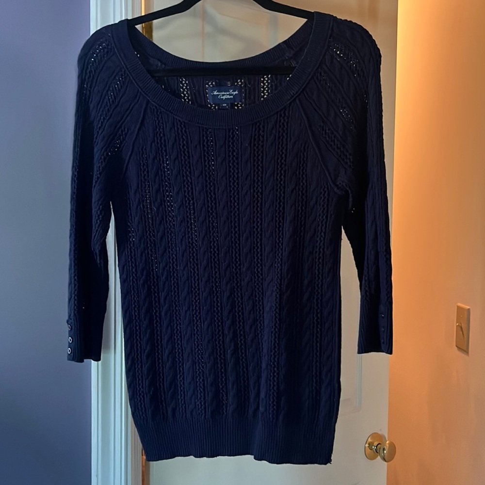American eagle fitted sweater